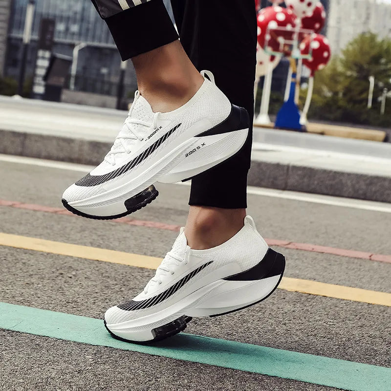 Sneakers Fashion Men Sneakers Lace Up Round Toe Cushioning Running Shoes 200mx Woman Trainer Race Breathable Couple Tenis Shose